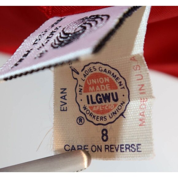 Vintage 80s Velvet Trim 100% Wool Blazer Jacket Size 8P Red Evan Picone Holiday - Picture 9 of 11